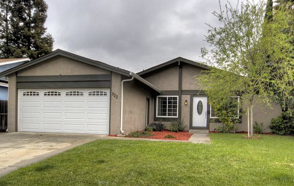 2nd image of 322 Endmoor Ct