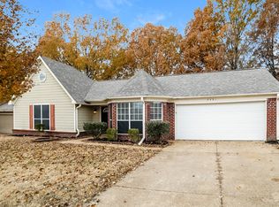 6481 Shadow Cross Ln, Horn Lake, MS 38637