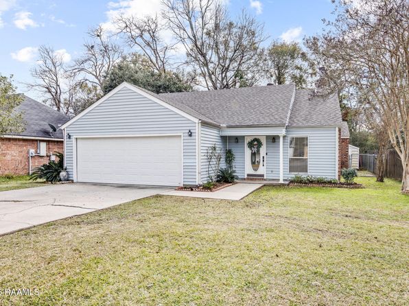 110 Cheshire Cir, Lafayette, LA 70506