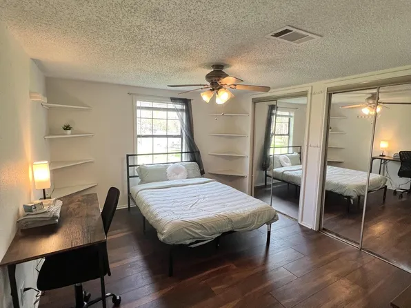 (undisclosed Address), Houston, TX 77049