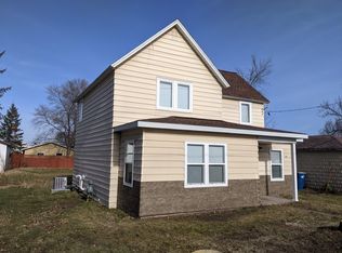 29 Ash St W, Saint Joseph, MN 56374