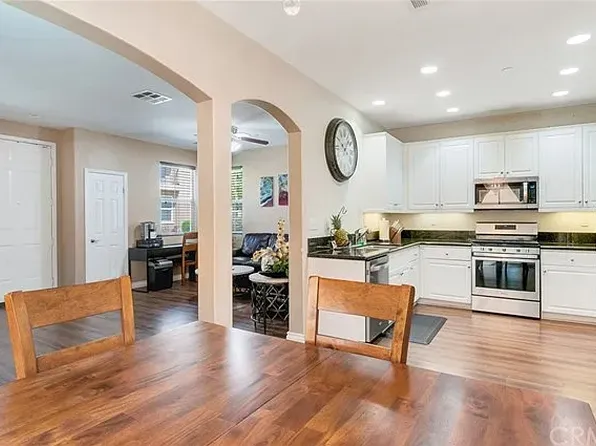277 Bloomington Ave Unit 130, Rialto, CA 92376