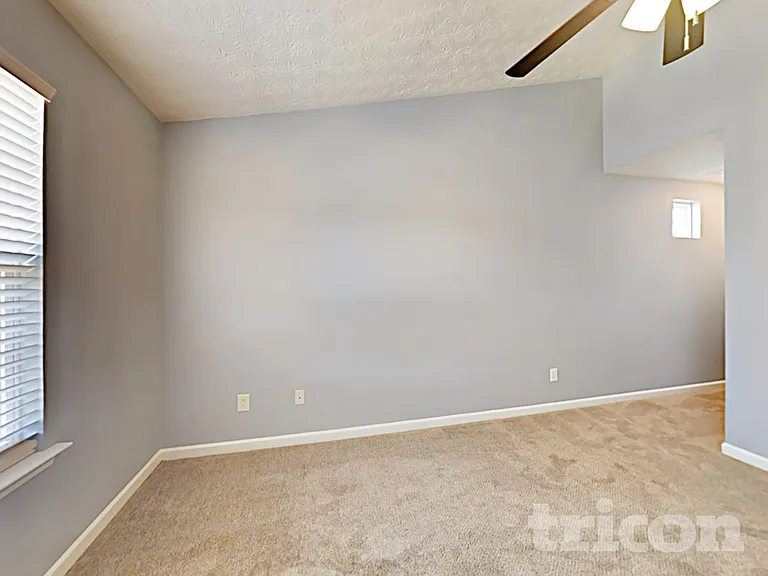 5330 Mountain Top Pl — Photo 7