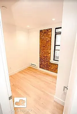 Rented by Jonis Realty | media 6