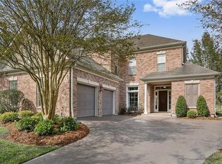 104 Harbour Town Ct, New Orleans, LA 70131