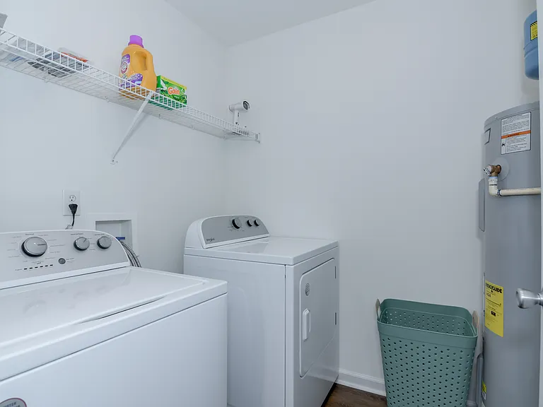 2044 Lillian Dr #1 — Photo 10