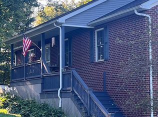 22444 Hopewell Rd, Gambier, OH 43022