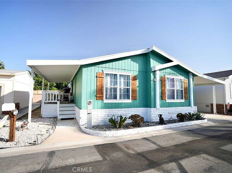 1st image of 19127 Pioneer Blvd Space 4