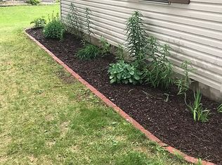 805 E Woodland Trl, Prairie Du Sac, WI 53578