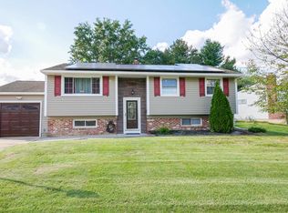 122 Blue Ridge Rd, Voorhees, NJ 08043