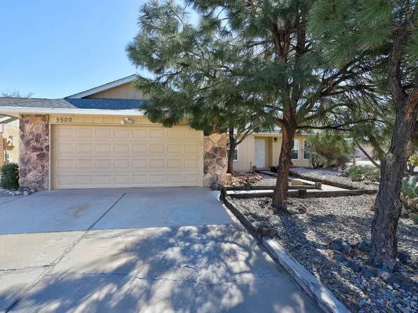 5500 Sweetwater Dr NW, Albuquerque, NM 87120
