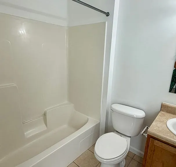 9127 Laird St — Photo 16