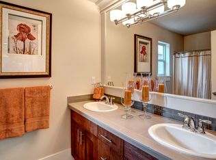 22688 SE 32nd St, Sammamish, WA 98075