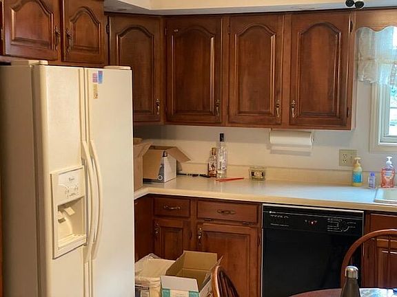 2nd image of 68987 Farwell Ave