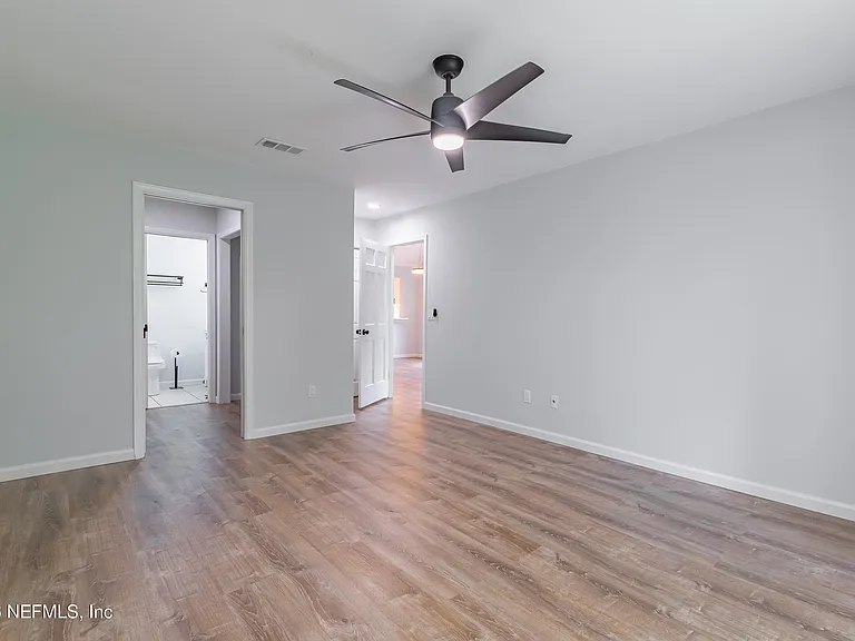 8118 Baymeadows Cir #1 — Photo 21
