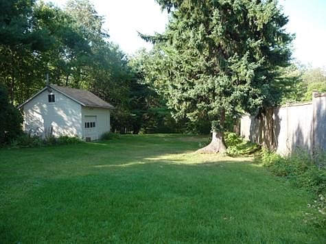 Back yard/barn