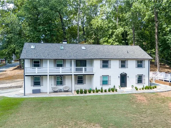 465 Nottingham Dr, Marietta, GA 30066