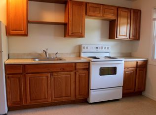 10 Belchertown Rd APT 33, Amherst, MA 01002