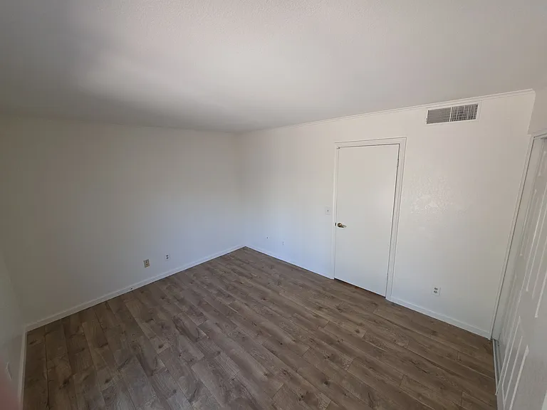 4901 E Kelton Ln #1246 — Photo 13