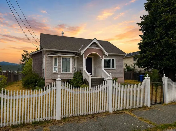 2738 12th Ave, Pt Alberni, BC V9Y 2T6