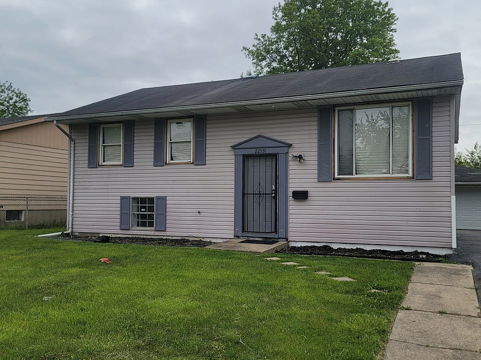 1st image of 22531 Yates Ave