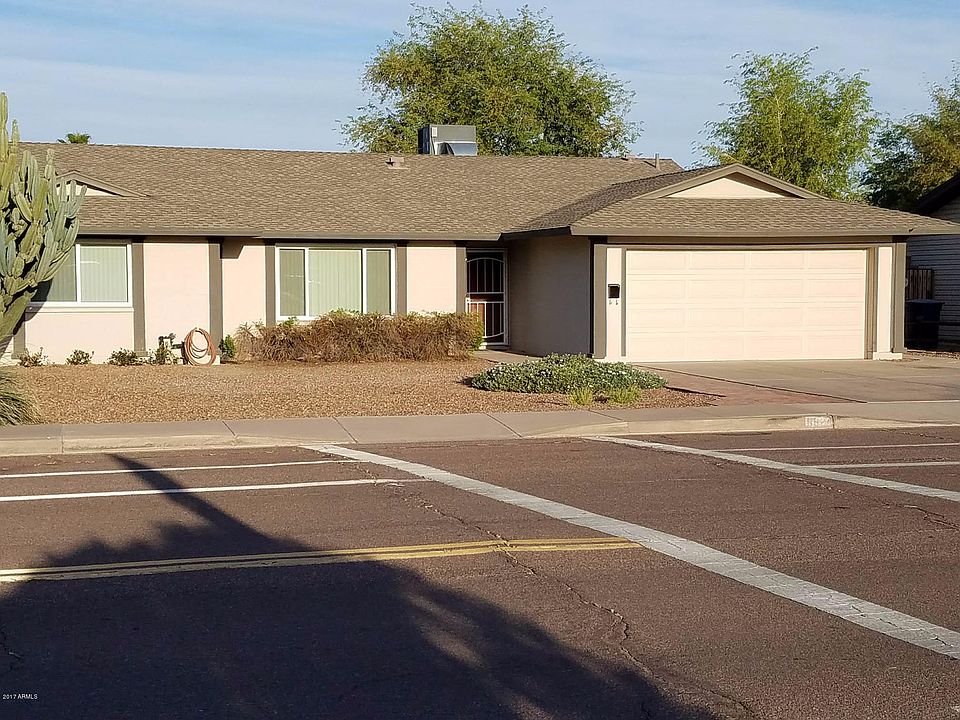 1st image of 6824 S Lakeshore Dr