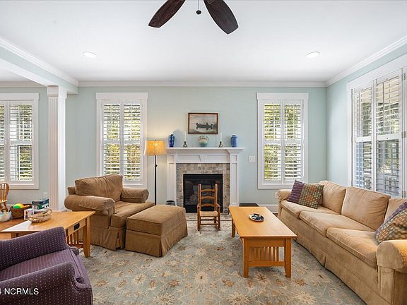 3rd image of 503 Lord Thomas Avenue