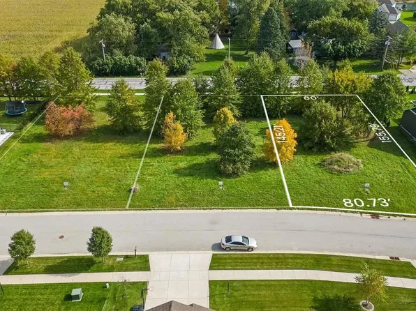 1421 Brassie Ave, Chesterton, IN 46304