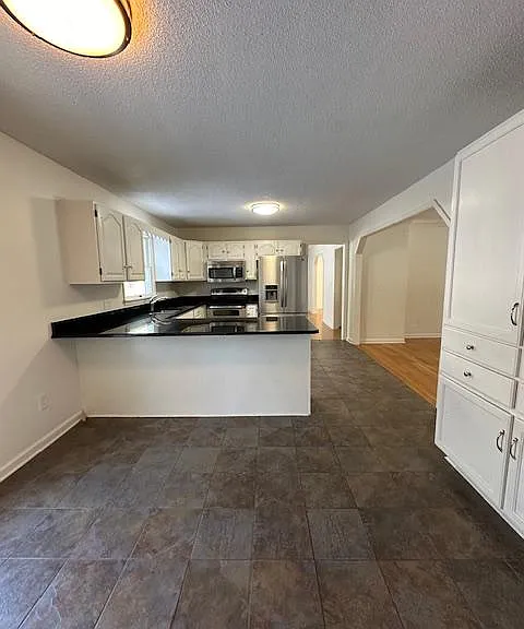 20155 Galen Dr — Photo 6
