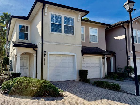 11368 Estancia Villa Cir #501