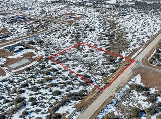 9077 Mesquite St #6, Phelan, CA 92371