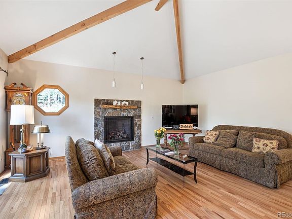 3rd image of 5017 Camel Heights Road