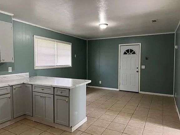 5th image of 4435 Glen Lawrence Rd