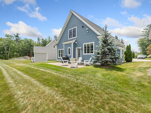 2nd image of 30 Pepperell Way #58