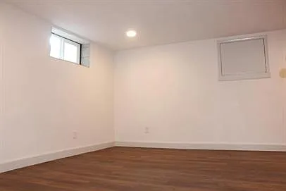 910 W York Ave — Photo 11