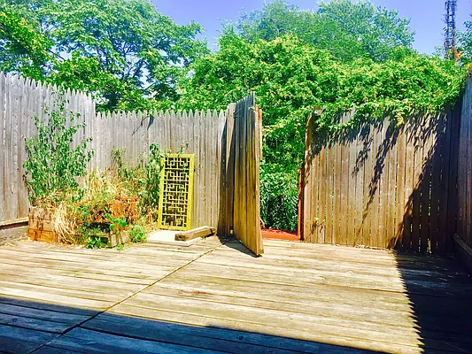 Rented by Remax Real Estate Professionals | media 23