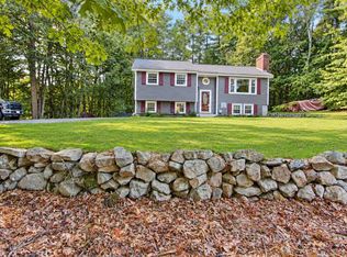 12 Roundtree Dr, Merrimack, NH 03054