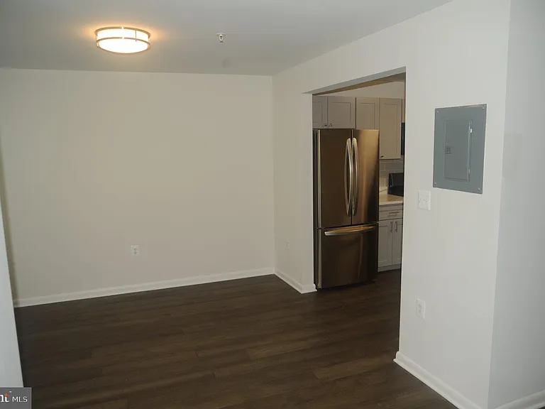 830 Quince Orchard Blvd #202 — Photo 10