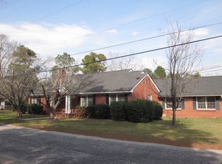 107 S Meadow Dr, Manning, SC 29102