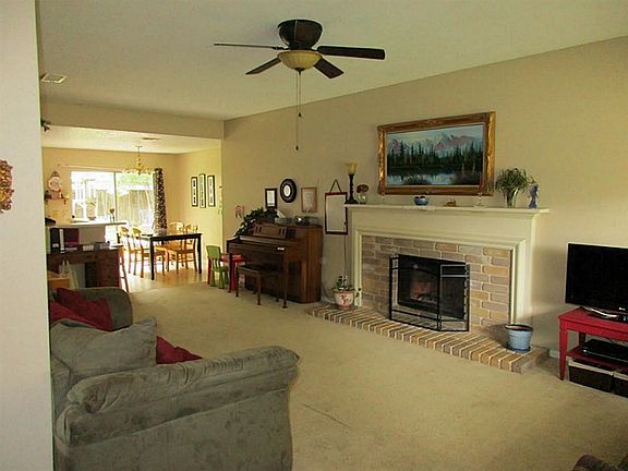 2nd image of 21718 Park Valley Dr