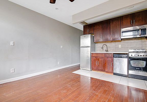 3rd image of 2092 Frederick Douglass Blvd APT 5A