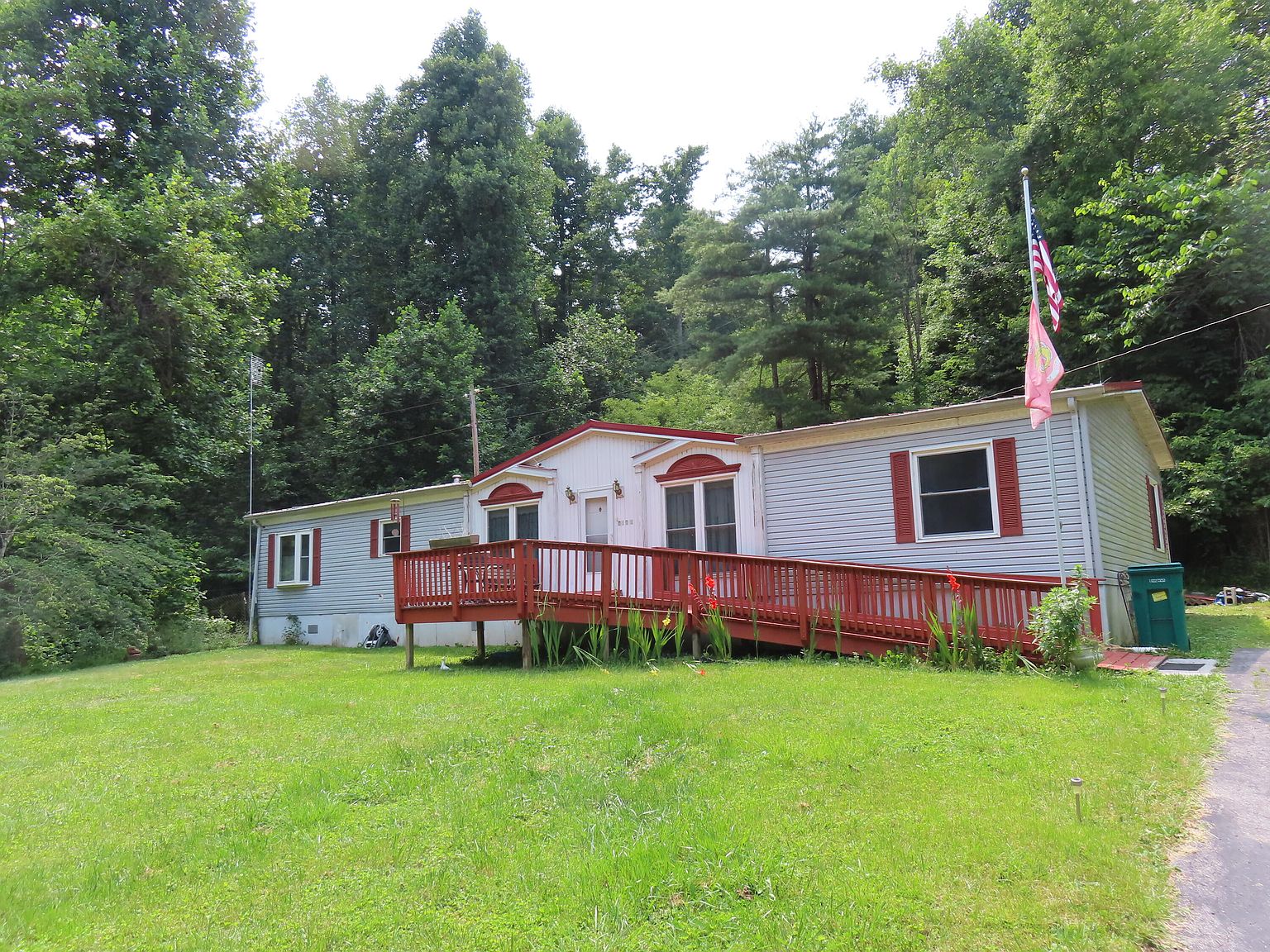 8491 Hogtown Hl, Morehead, KY 40351 MLS 23015127 Zillow