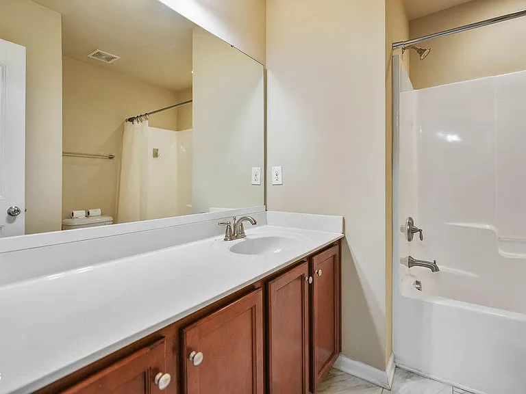 2120 Junewood Ln — Photo 21