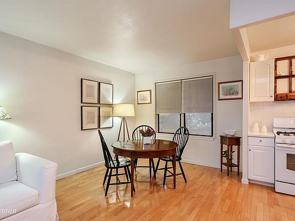 5th image of 300 E 95th St APT 2B
