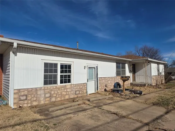 109 W Vandament Ave, Yukon, OK 73099