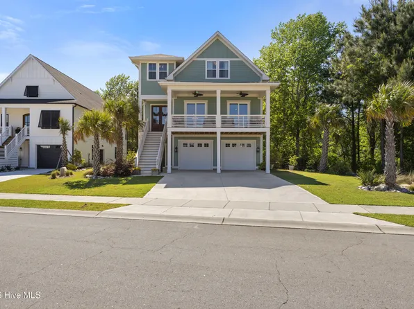352 Summerhouse Drive, Holly Ridge, NC 28445