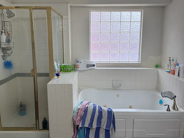 1137 Robin Cir — Photo 12