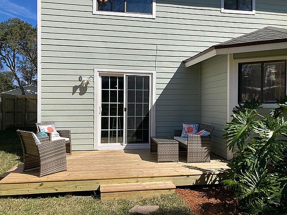 brand new backyard deck 