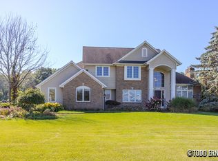 5814 Cannon Hills Dr NE, Ada, MI 49301