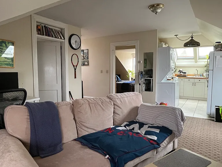 207 Broadway #302 — Photo 7